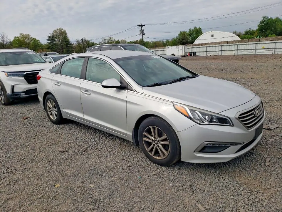 2015 HYUNDAI SONATA SE  