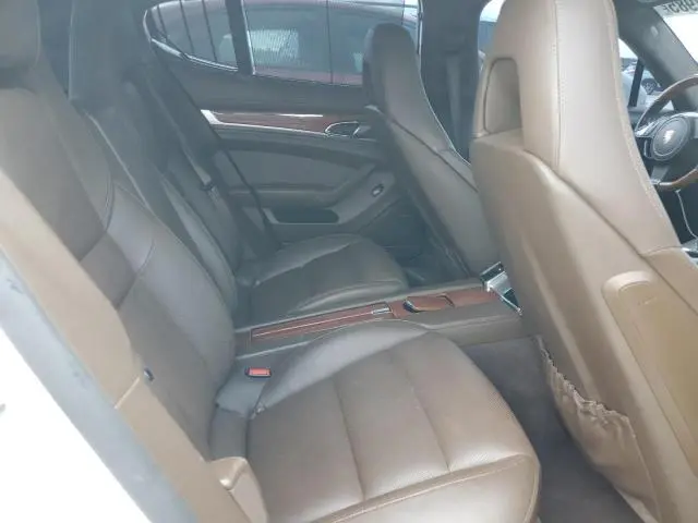 2015 PORSCHE PANAMERA GTS  