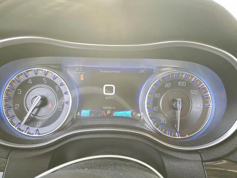 2016 CHRYSLER 300 LIMITED  