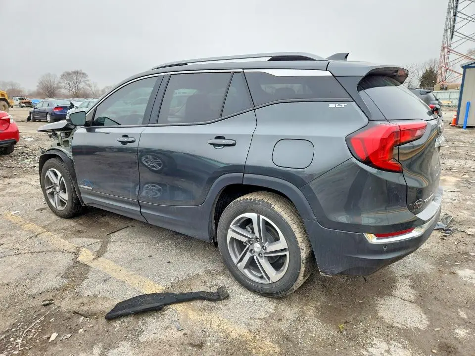 2021 GMC TERRAIN SLT  