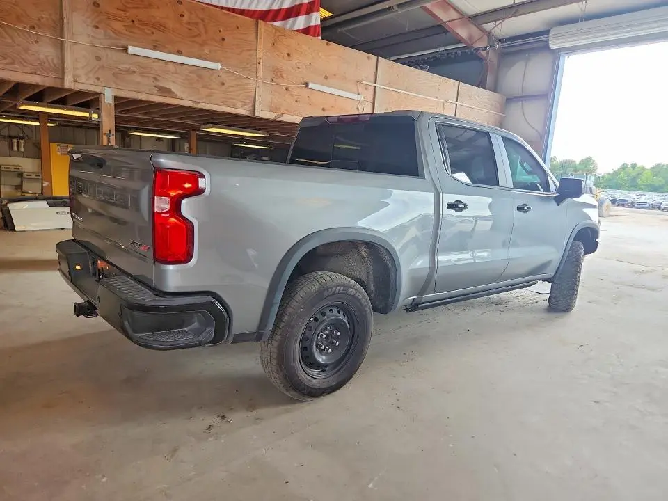 2024 CHEVROLET SILVERADO K1500 ZR2  