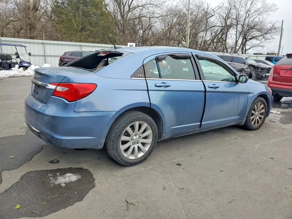 2011 CHRYSLER 200 TOURING  