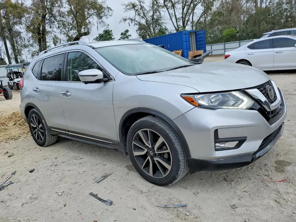 2019 NISSAN ROGUE SL  
