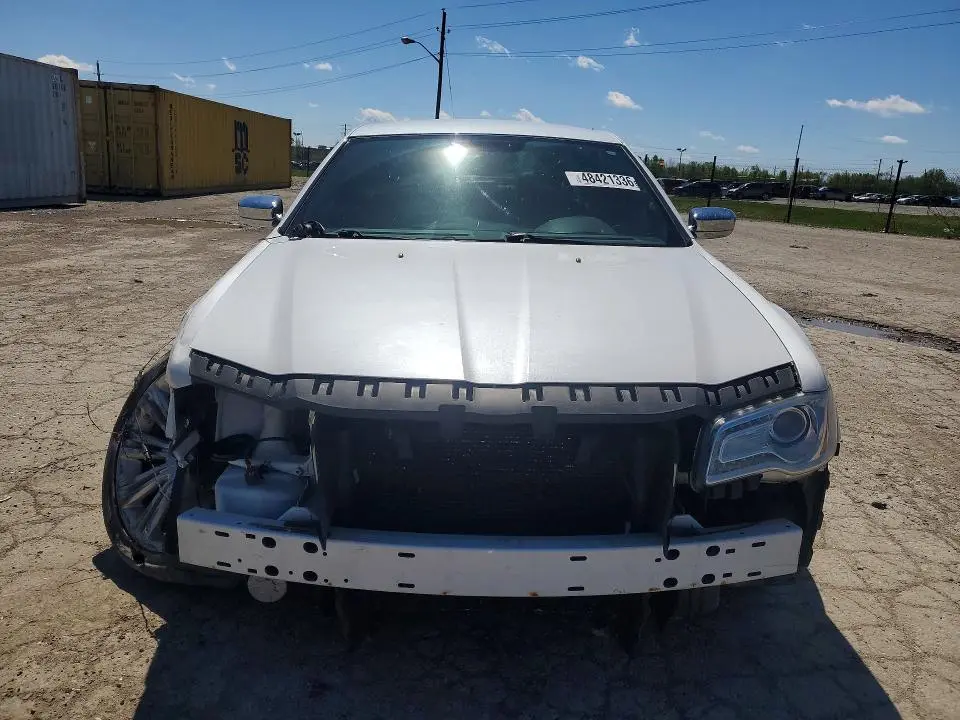 2011 CHRYSLER 300 LIMITED  