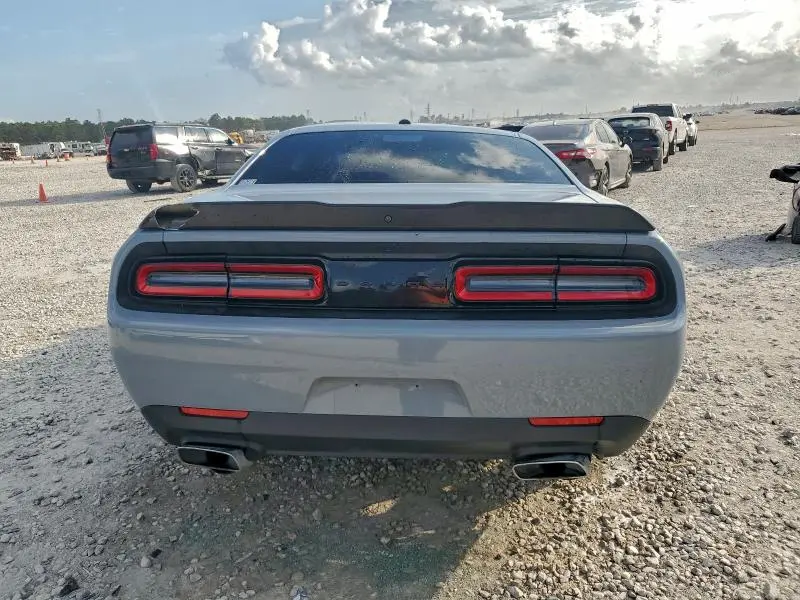 2022 DODGE CHALLENGER R/T  
