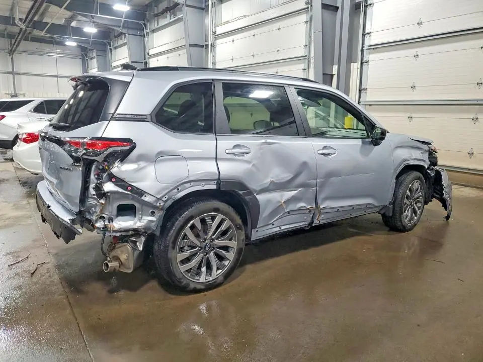 2025 SUBARU FORESTER TOURING  