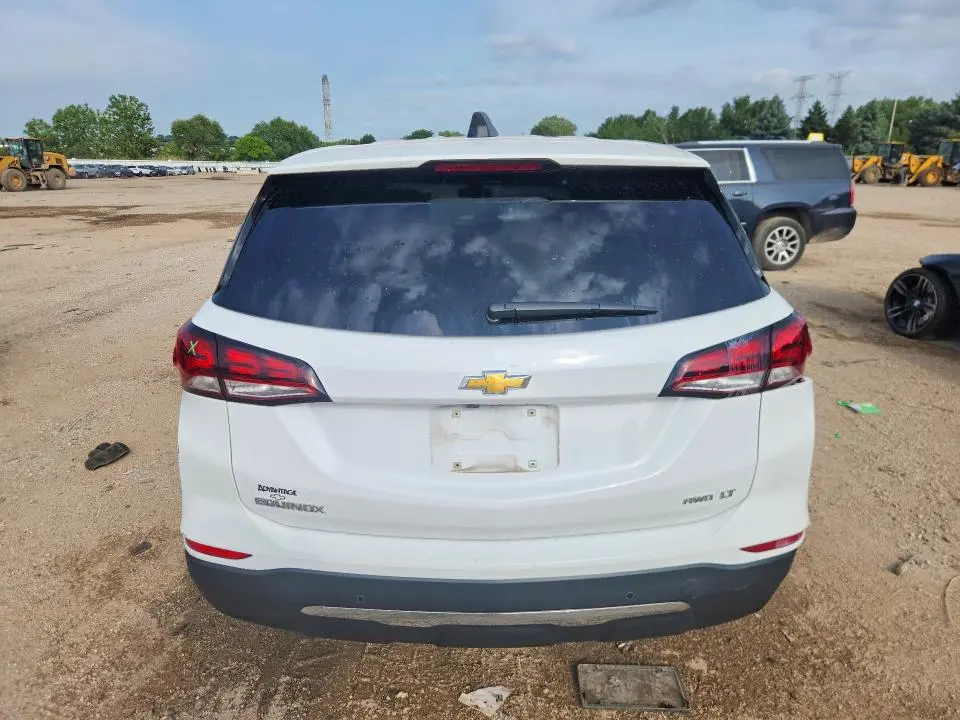 2023 CHEVROLET EQUINOX LT  