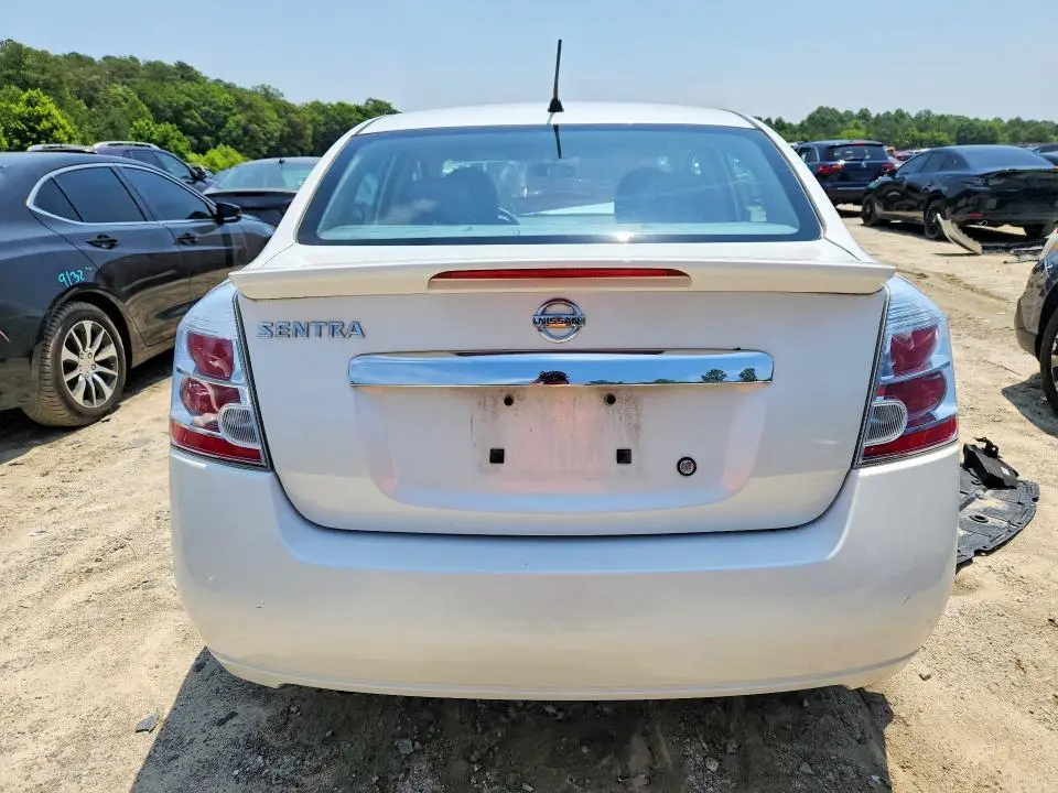 2011 NISSAN SENTRA 2.0  