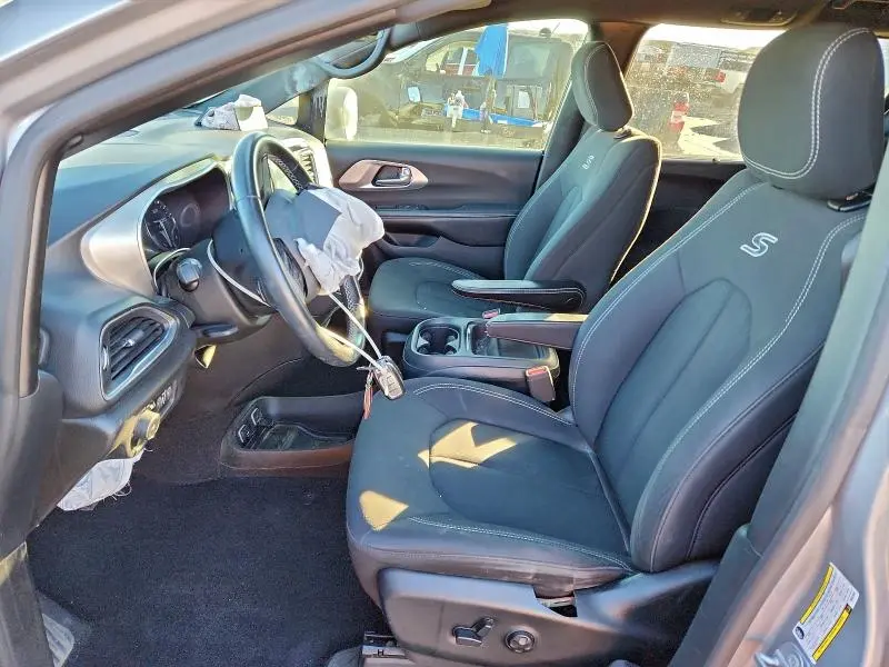 2019 CHRYSLER PACIFICA TOURING PLUS  