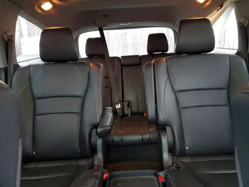 2016 HONDA PILOT ELITE  
