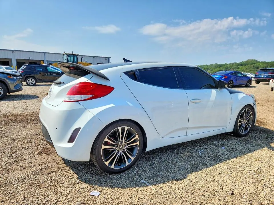2013 HYUNDAI VELOSTER BASE  