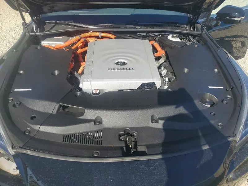 2023 TOYOTA MIRAI XLE  