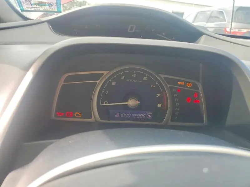 2011 HONDA CIVIC LX  