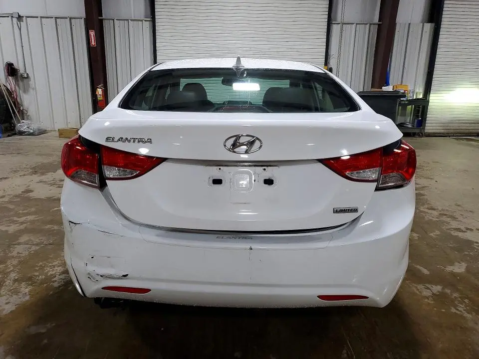 2013 HYUNDAI ELANTRA LIMITED  