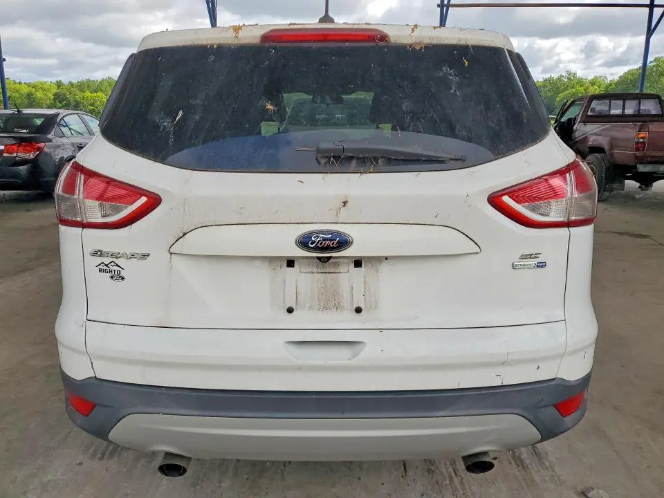2014 FORD ESCAPE SE  