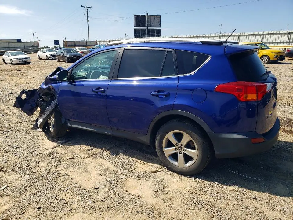 2015 TOYOTA RAV4 XLE  
