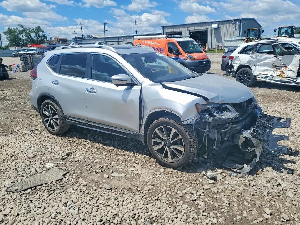 2019 NISSAN ROGUE SL  
