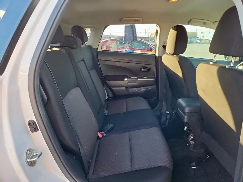 2019 MITSUBISHI OUTLANDER SPORT ES  