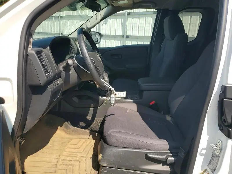 2024 NISSAN FRONTIER S  