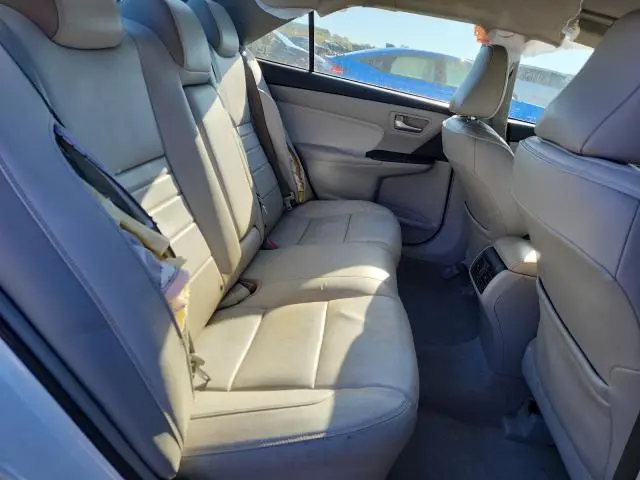 2015 TOYOTA CAMRY LE  