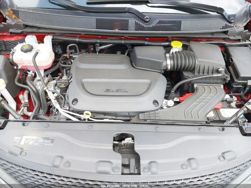 2025 CHRYSLER VOYAGER LX