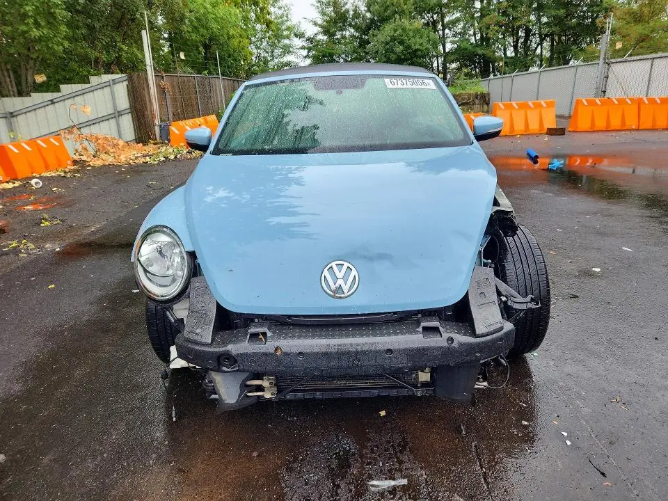 2015 VOLKSWAGEN BEETLE 1.8T  