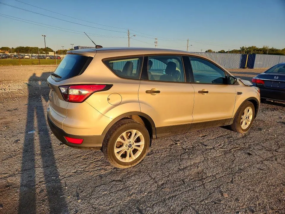 2018 FORD ESCAPE S  