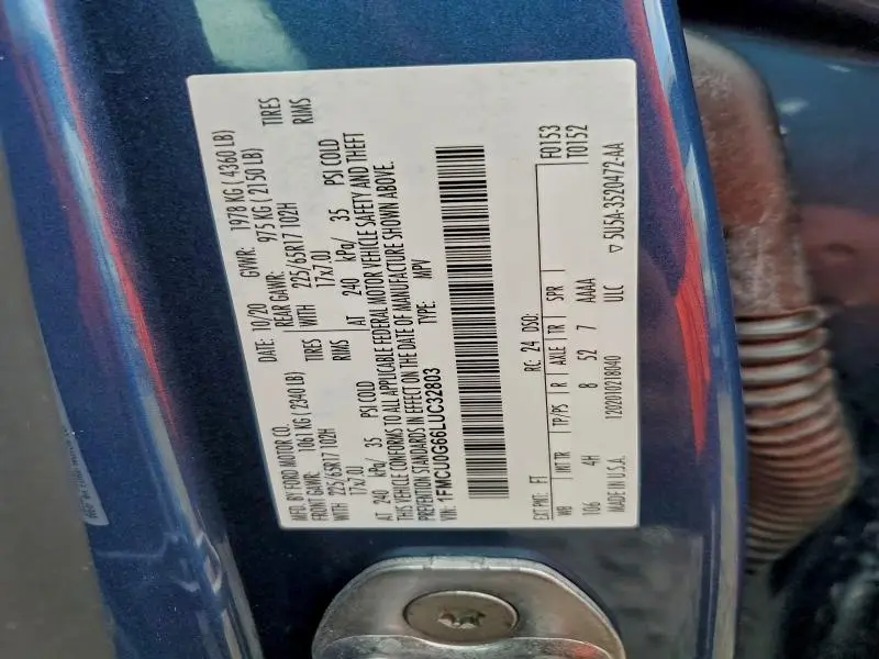 2020 FORD ESCAPE SE  
