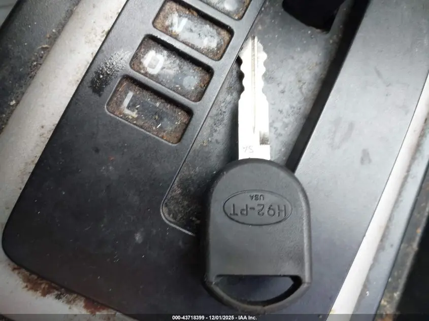 2012 FORD ESCAPE XLS