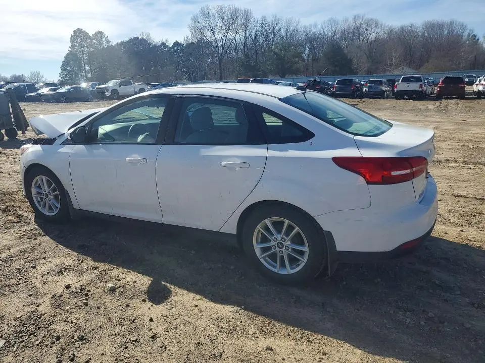 2016 FORD FOCUS SE  