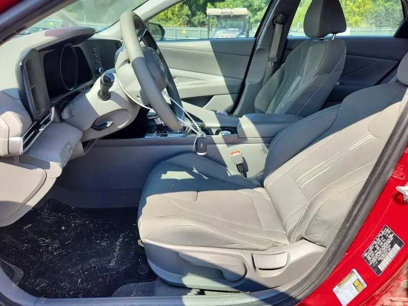 2023 HYUNDAI ELANTRA BLUE  