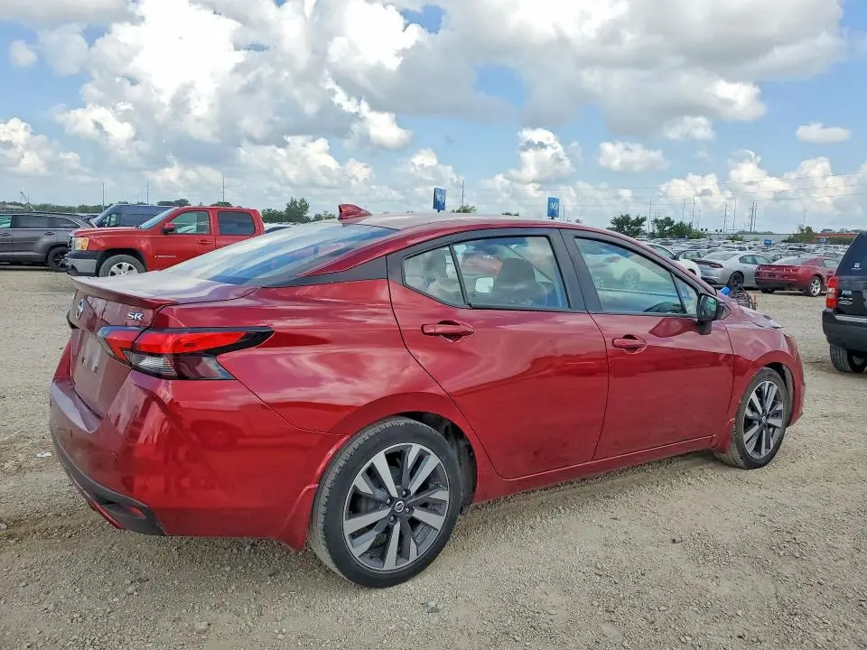2020 NISSAN VERSA SR  