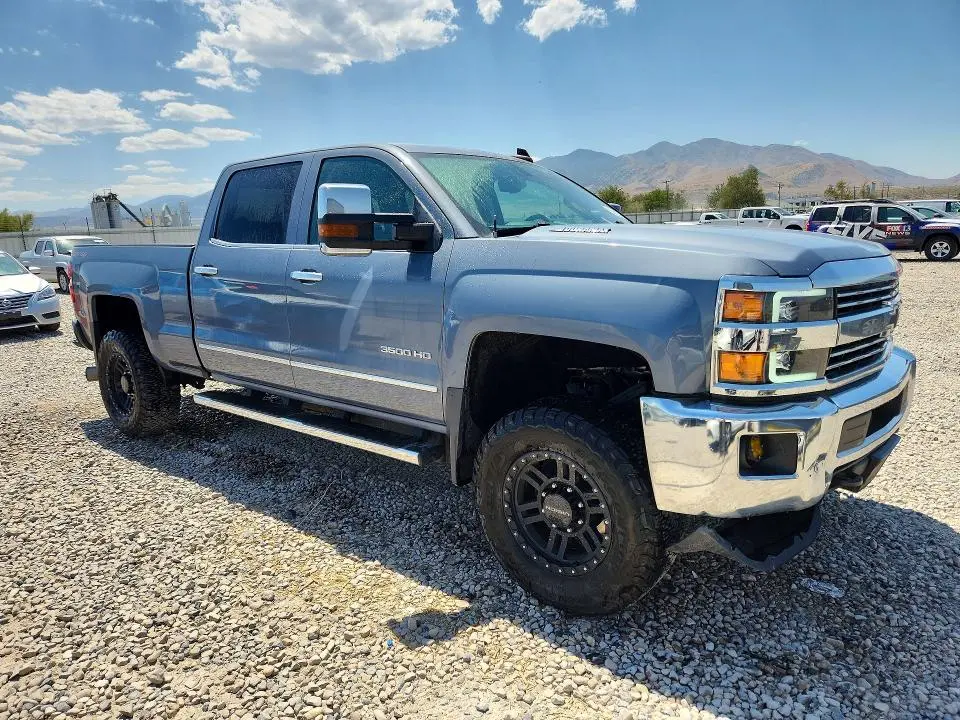 2016 CHEVROLET SILVERADO K3500 LTZ  