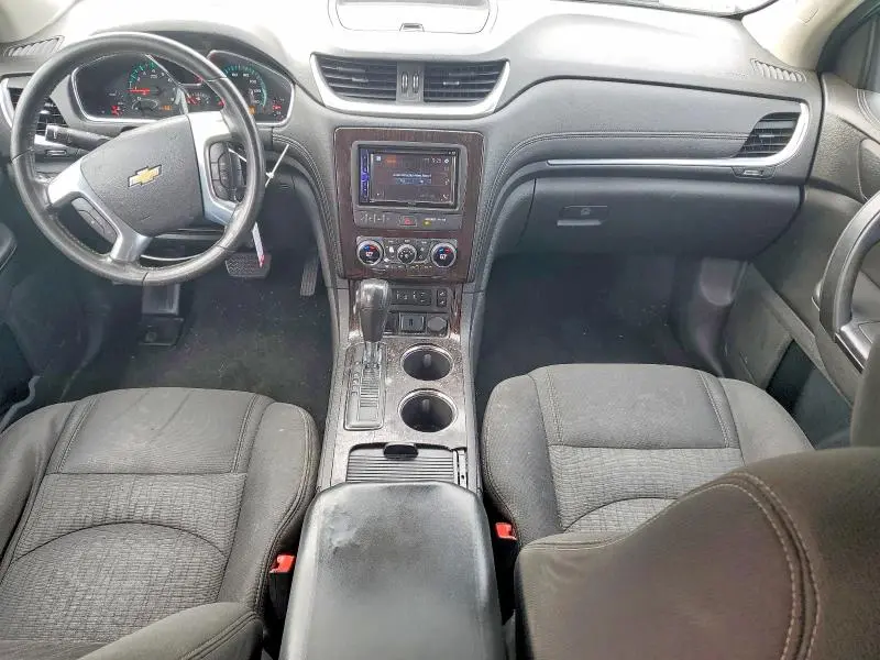 2015 CHEVROLET TRAVERSE LT  
