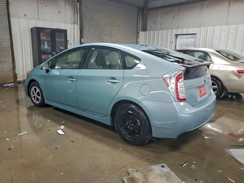 2014 TOYOTA PRIUS   