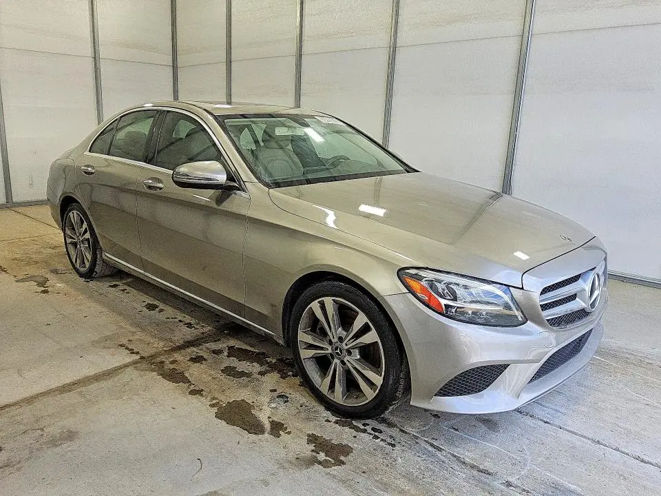 2019 MERCEDES-BENZ C 300  