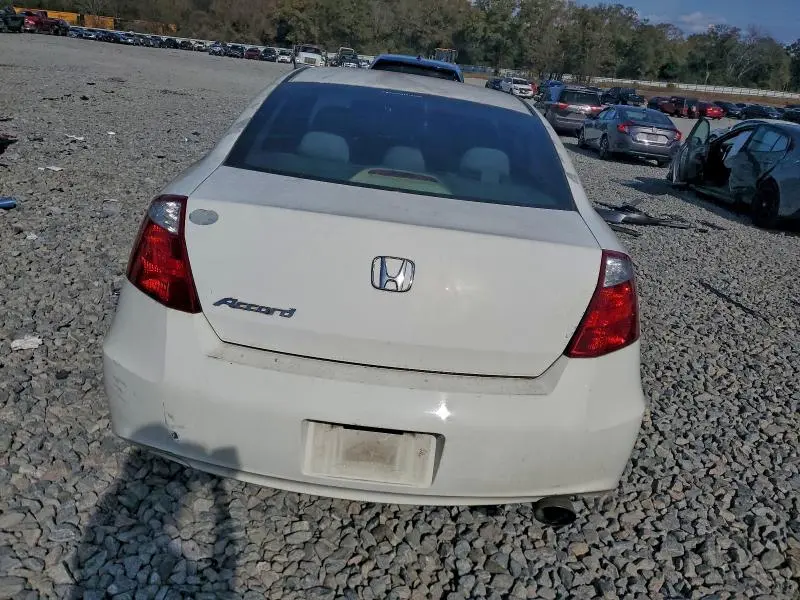 2010 HONDA ACCORD LX  