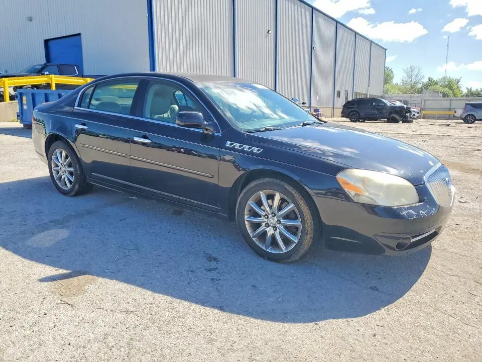 2011 BUICK LUCERNE SUPER SERIES  