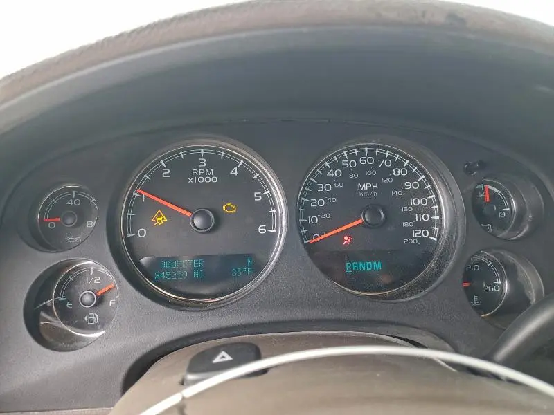 2011 CHEVROLET TAHOE K1500 LT  