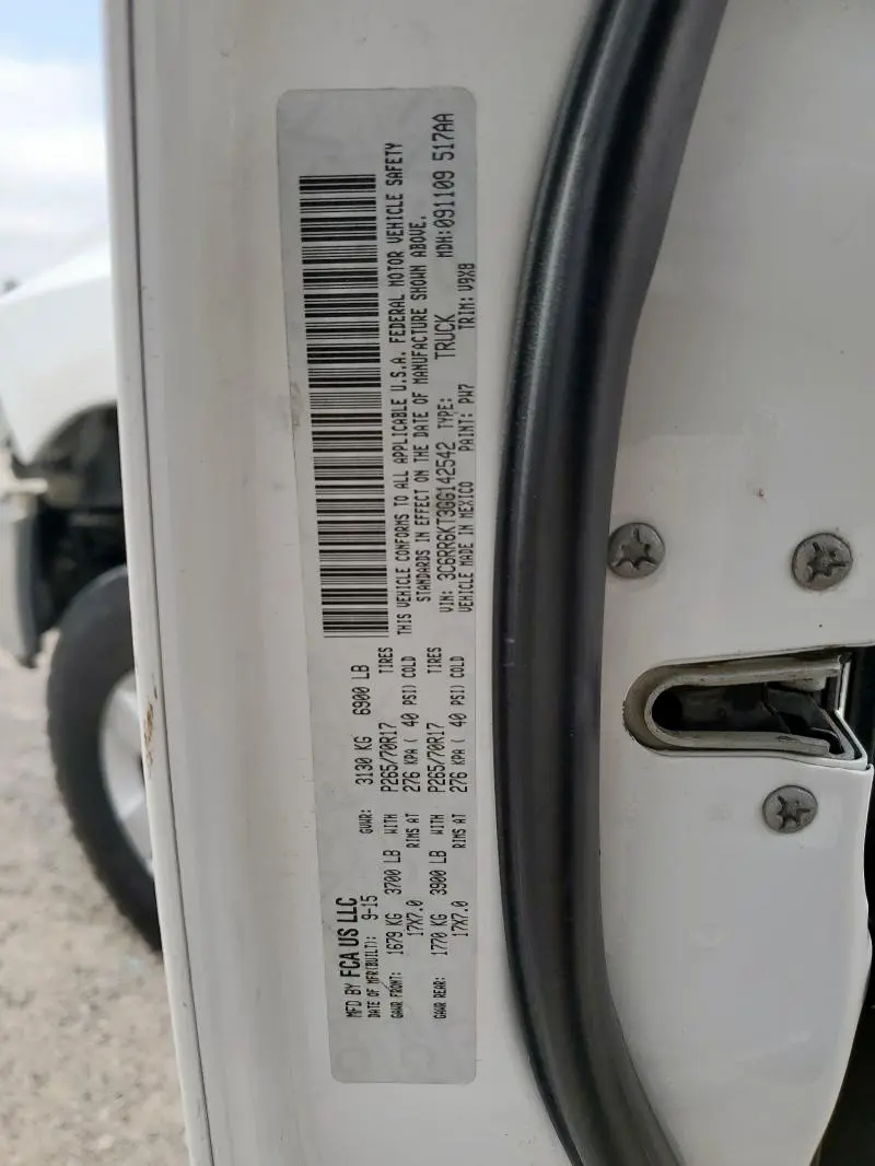 2016 RAM 1500 ST  