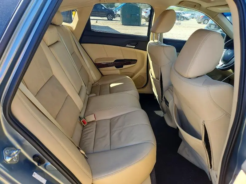 2012 HONDA CROSSTOUR EXL  