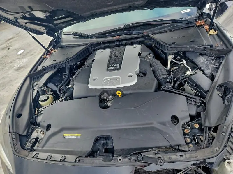 2015 INFINITI Q50 BASE  