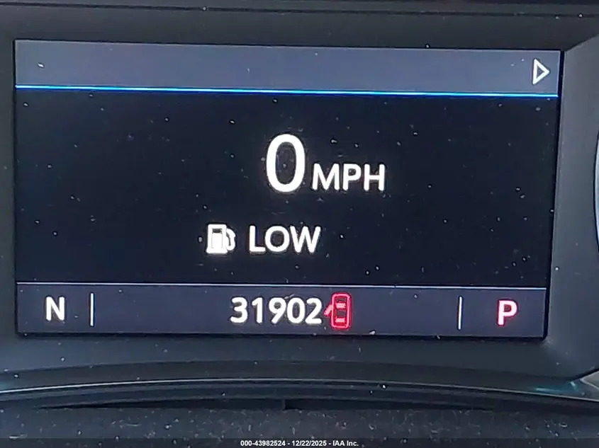 2023 CHEVROLET TRAVERSE FWD LT CLOTH