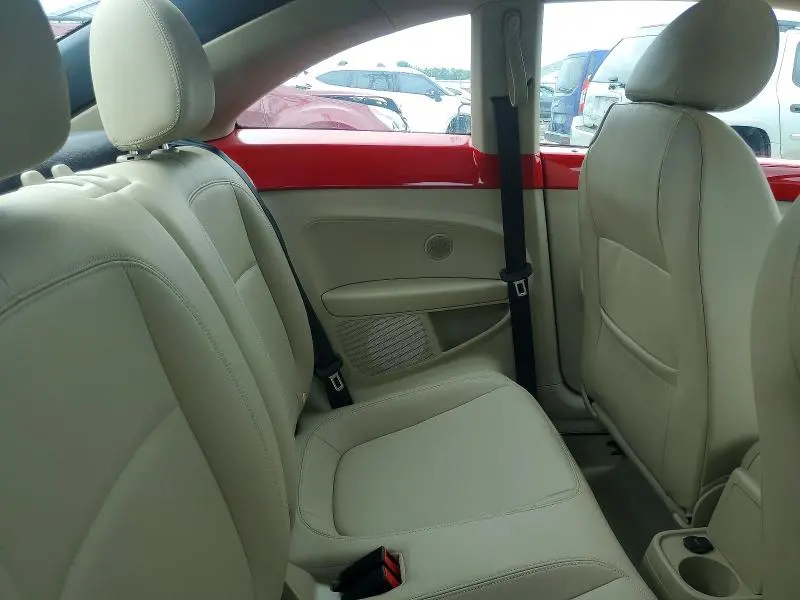 2013 VOLKSWAGEN BEETLE   
