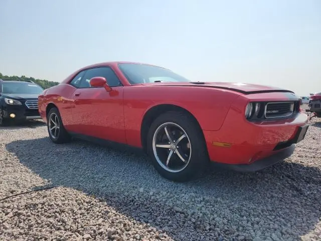 2010 DODGE CHALLENGER SE  