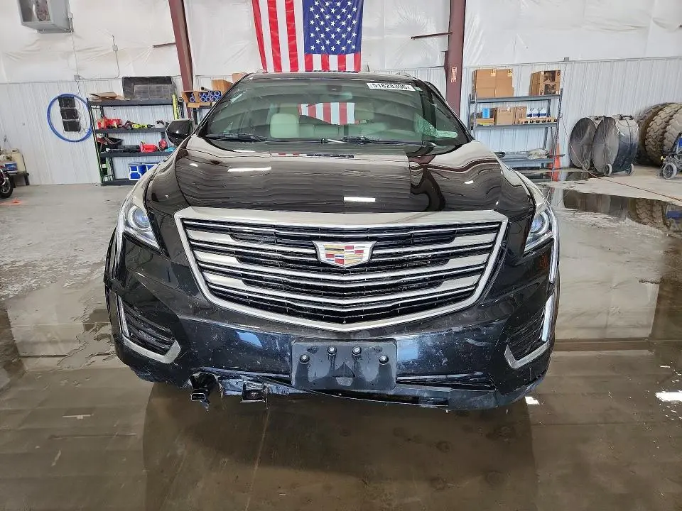 2019 CADILLAC XT5   