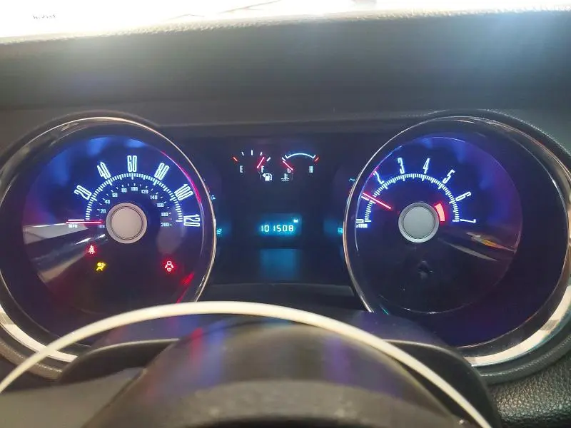 2010 FORD MUSTANG   