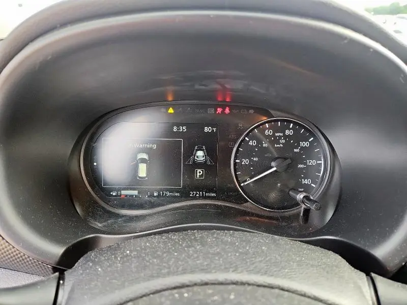 2023 NISSAN KICKS SV  