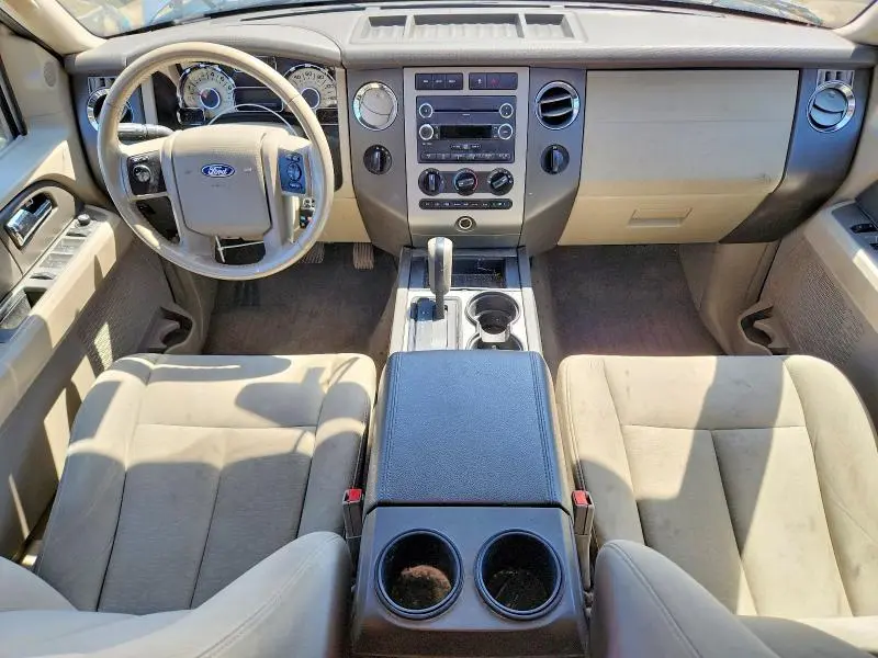 2011 FORD EXPEDITION EL XLT  