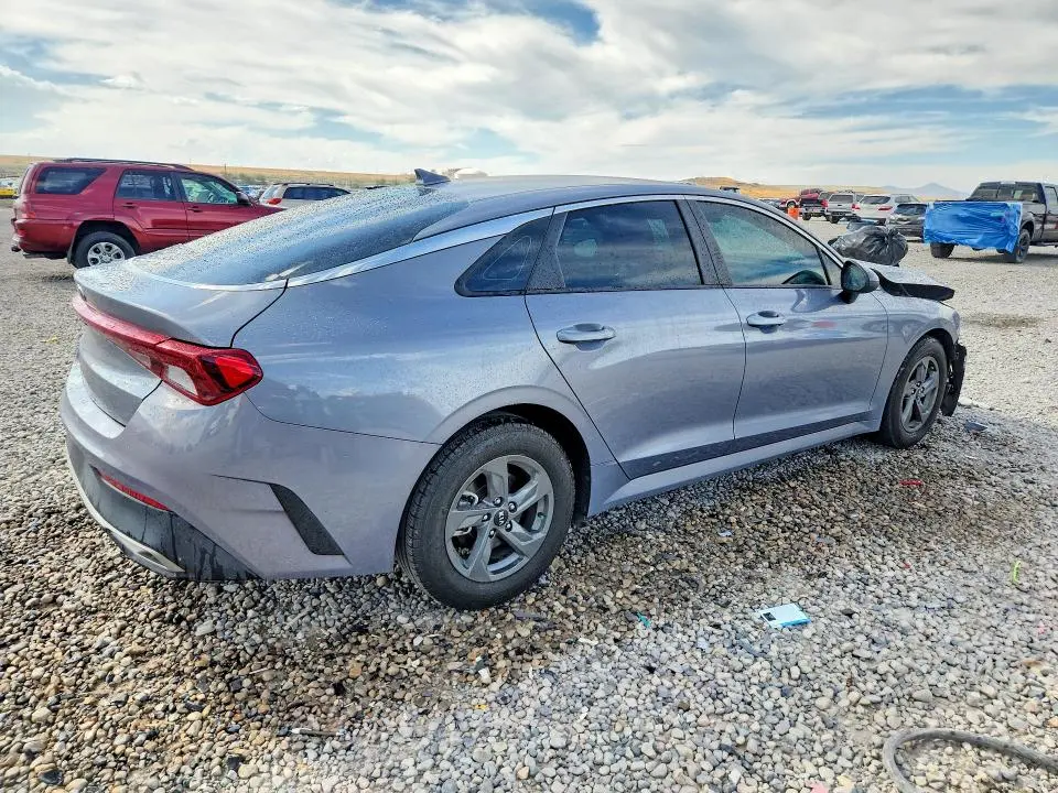 2021 KIA K5 LX  